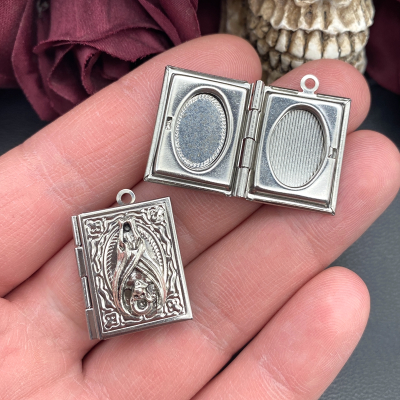 2psc Dainty Bat Book Locket Ch - مراجعة Jewelry Making Books وسعره